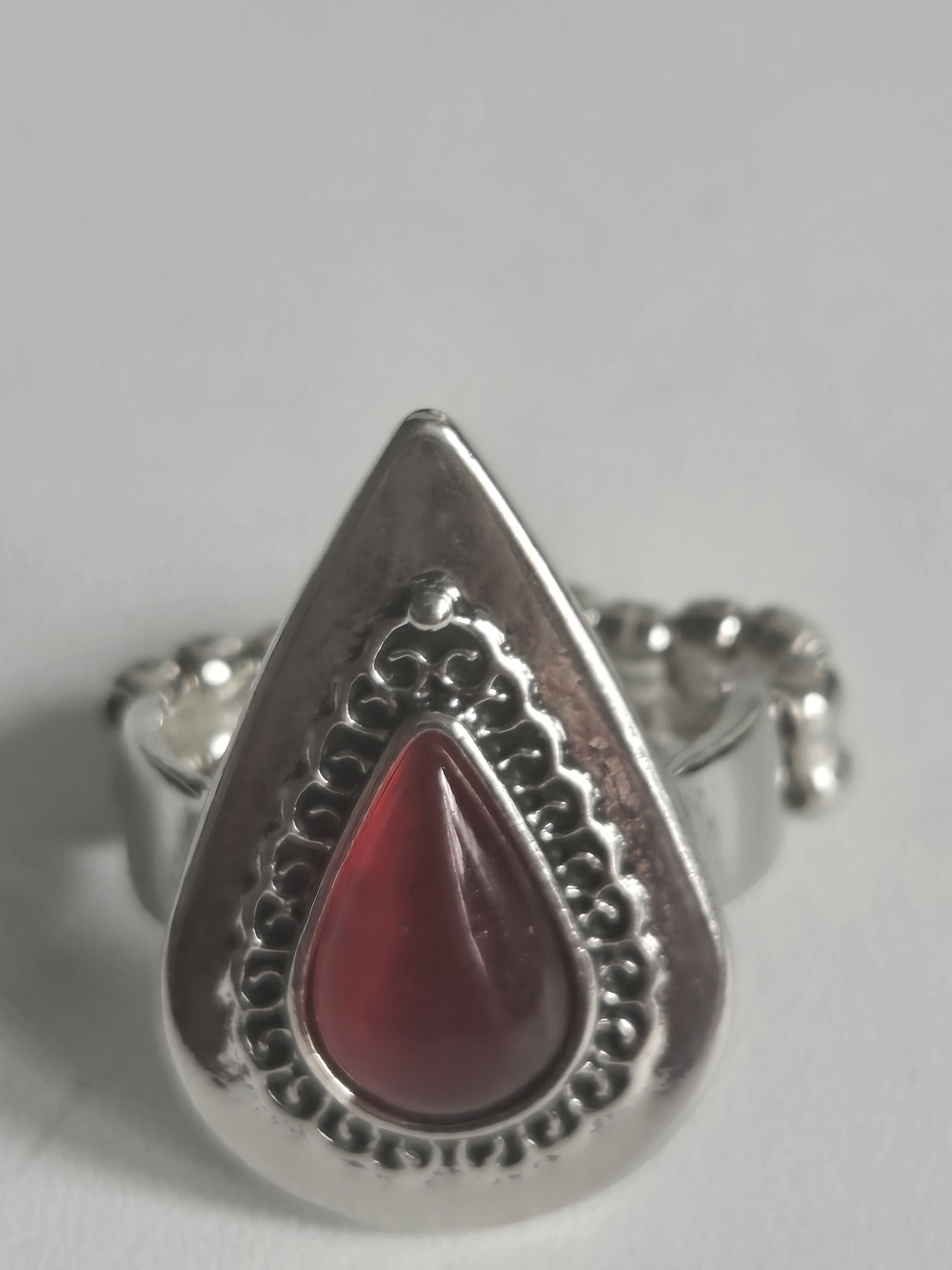 Ring - Picture 2 of 5